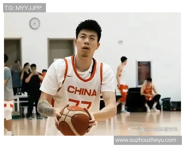 上海篮球队的力量变革引发热议探索新战术与年轻球员的崛起 上海篮球队的力量变革引发热议探索新战术与年轻球员的崛起