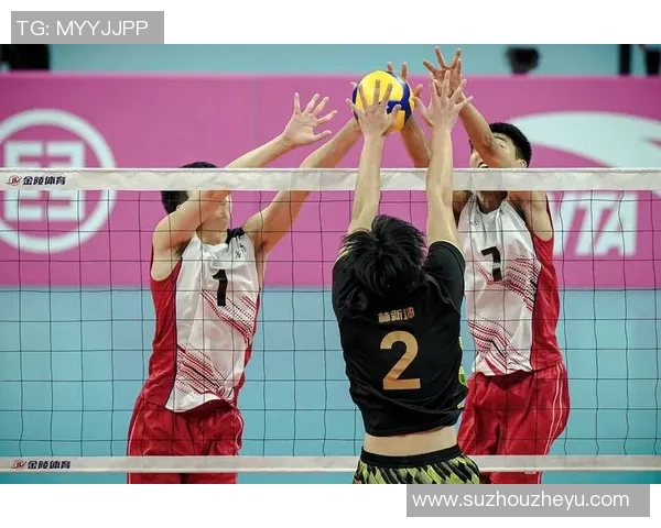 重庆排球队的节奏分析与战术得失探讨 重庆排球队的节奏分析与战术得失探讨