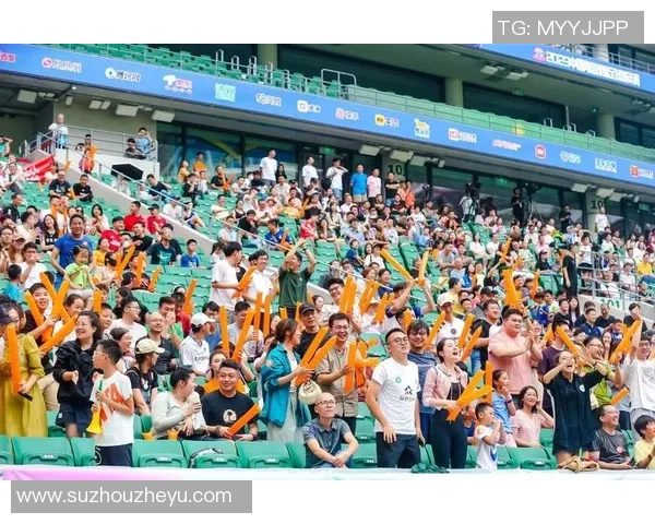 深圳足球队亚运会逆袭之旅展现拼搏精神与团结力量